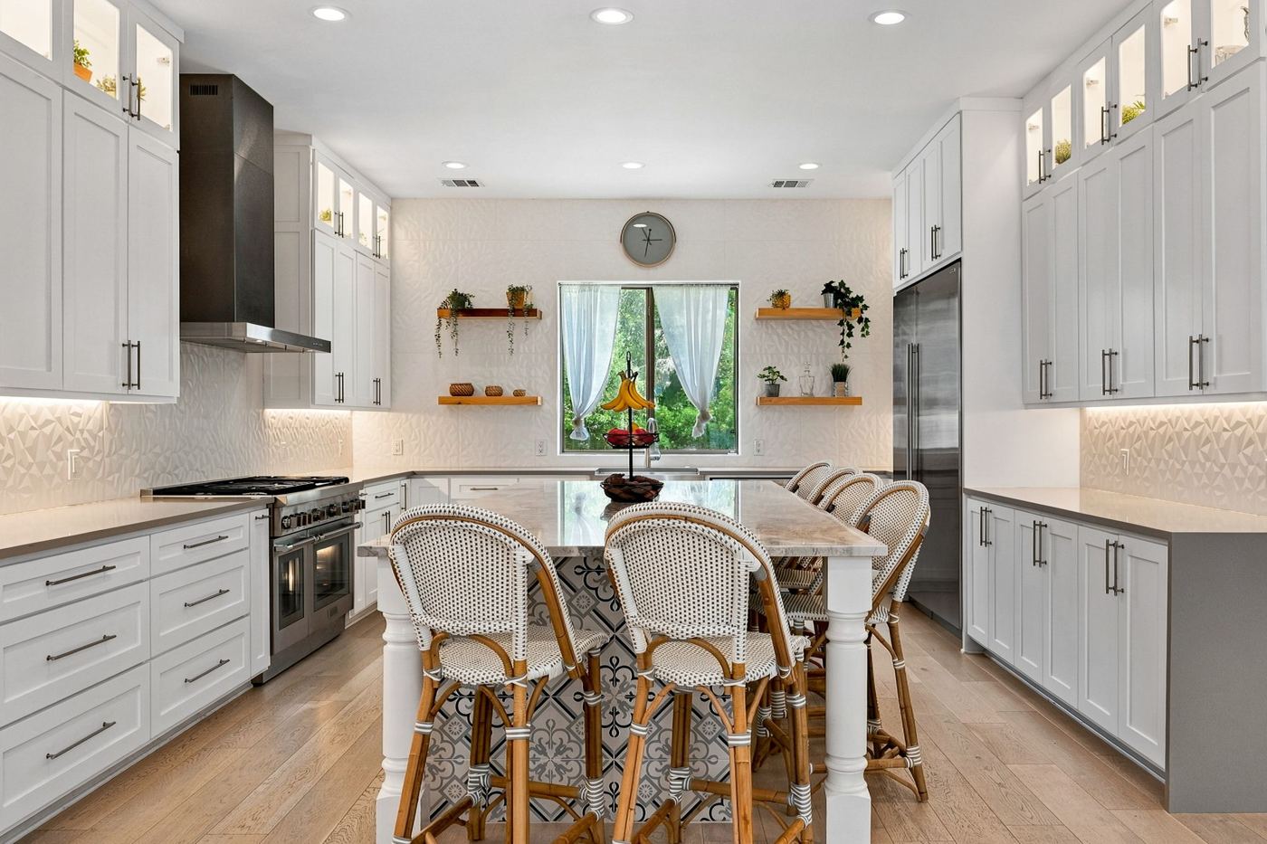 Professional range and island seating